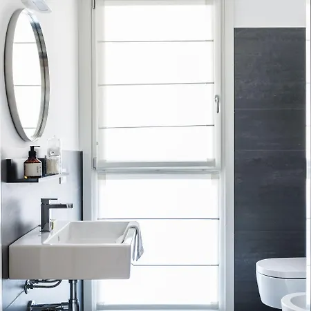 Lejlighed Joivy Stylish 1-bedroom Flat Milano