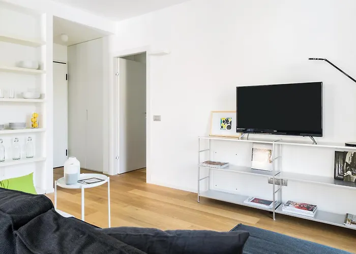 Joivy Stylish 1-bedroom Flat Apartament *