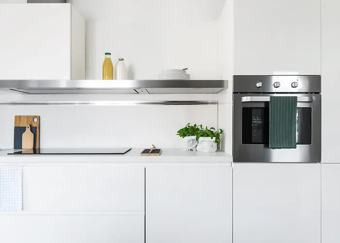 Joivy Stylish 1-bedroom Flat Mediolan