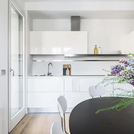 아파트 Joivy Stylish 1-bedroom Flat *