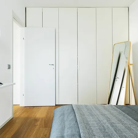 Joivy Stylish 1-bedroom Flat Apartment *