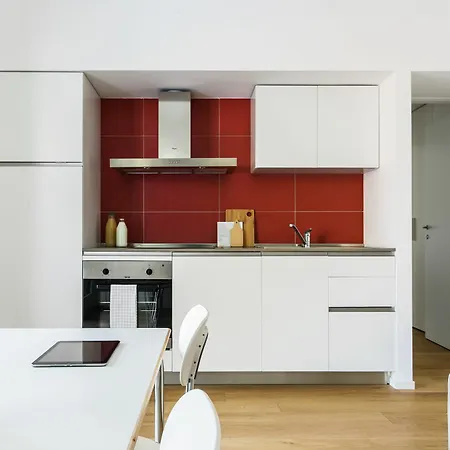 Joivy Stylish 1-bedroom Flat Apartment